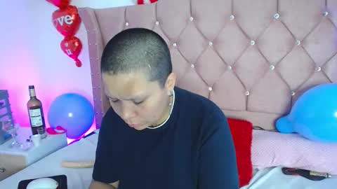 nat_evans8 online show from March 24, 2026, 11:48 am