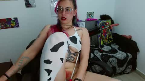 Nat online show from May 11, 2026, 12:38 am