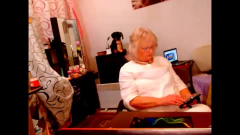 natali online show from January 25, 2025, 7:18 pm