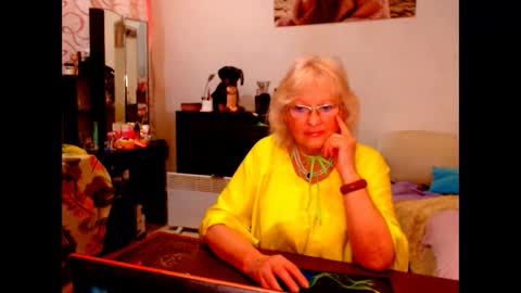 natali online show from January 28, 2025, 7:53 pm