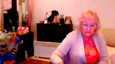 natali online show from February 6, 2025, 3:59 am