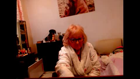 natali online show from February 28, 2025, 8:18 pm
