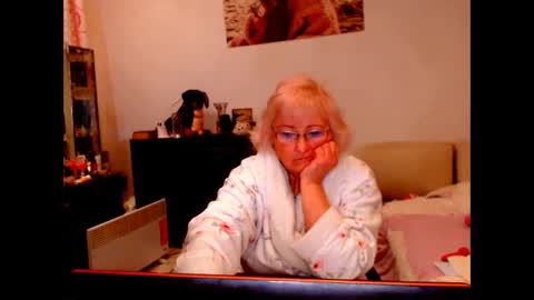 natali online show from March 1, 2025, 7:04 pm