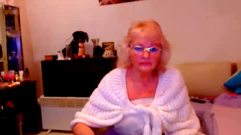 natali online show from March 6, 2025, 4:30 am