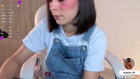 natalia andrea online show from January 15, 2026, 10:13 pm