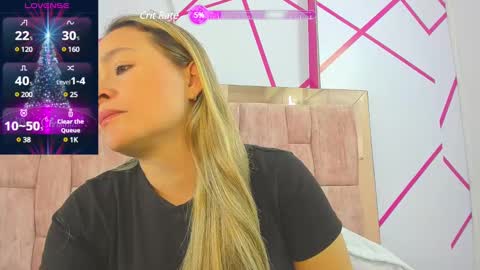 natalia_lopezz online show from December 11, 2024, 1:28 pm