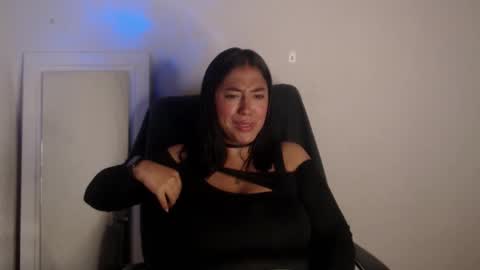 natalia online show from February 25, 2026, 3:54 pm