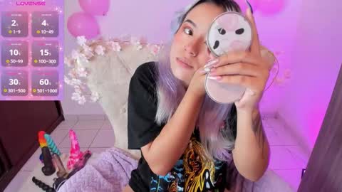 Nataliua Henao online show from September 15, 2025, 5:13 pm