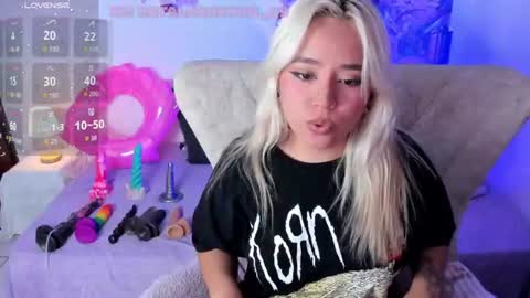Snapshot of nataliahenao_69 chatting on June 14, 2026, 2:57 am Nataliua Henao online show from June 14, 2026, 2:57 am