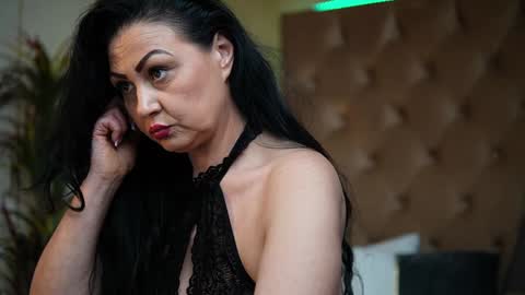  Natalia  online show from December 18, 2024, 6:14 pm