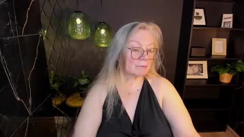 NataliCloud online show from March 18, 2026, 1:36 pm