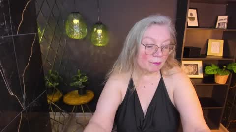 NataliCloud online show from May 2, 2026, 1:38 pm