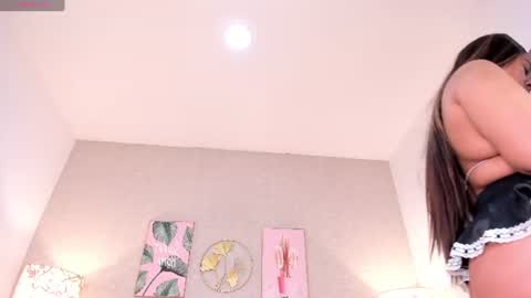 Snapshot of natalie_fox__ chatting on June 27, 2026, 11:37 am Naty online show from June 27, 2026, 11:37 am
