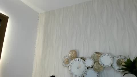 Snapshot of natalie_fox__ chatting on July 13, 2026, 11:24 am Naty online show from July 13, 2026, 11:24 am