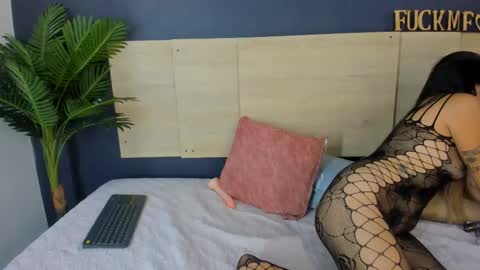 Snapshot of natalie_garciia chatting on February 26, 2026, 7:24 pm online show from February 26, 2026, 7:24 pm