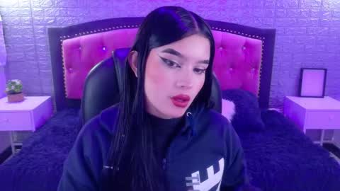 Snapshot of natalie_loffreda chatting on February 5, 2026, 3:22 am natalie online show from February 5, 2026, 3:22 am