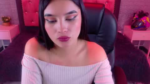 Snapshot of natalie_loffreda chatting on February 13, 2026, 3:46 am natalie online show from February 13, 2026, 3:46 am