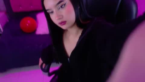 Snapshot of natalie_loffreda chatting on February 20, 2026, 6:26 am natalie online show from February 20, 2026, 6:26 am