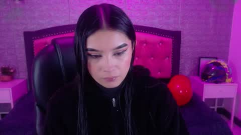 Snapshot of natalie_loffreda chatting on February 24, 2026, 3:04 am natalie online show from February 24, 2026, 3:04 am