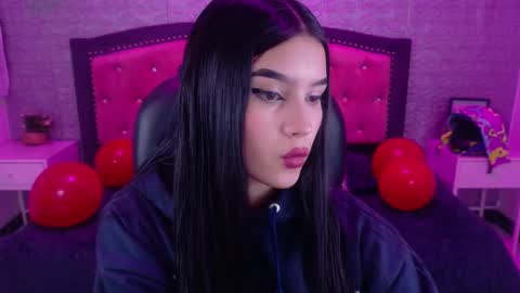 Snapshot of natalie_loffreda chatting on February 26, 2026, 3:38 am natalie online show from February 26, 2026, 3:38 am