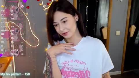 Natali online show from October 8, 2025, 6:33 am