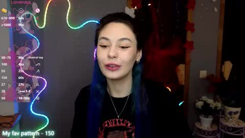 Natali online show from December 18, 2025, 6:52 am