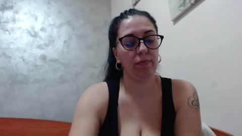 Snapshot of natally565656 chatting on February 15, 2026, 1:52 pm natally online show from February 15, 2026, 1:52 pm