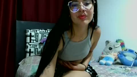 Snapshot of nataly_2908 chatting on June 25, 2026, 4:01 am nataly_2908 online show from June 25, 2026, 4:01 am