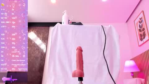 Nataly online show from November 5, 2025, 11:32 am