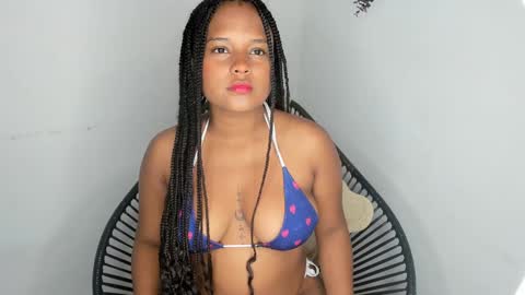 Naty online show from December 23, 2024, 7:52 pm