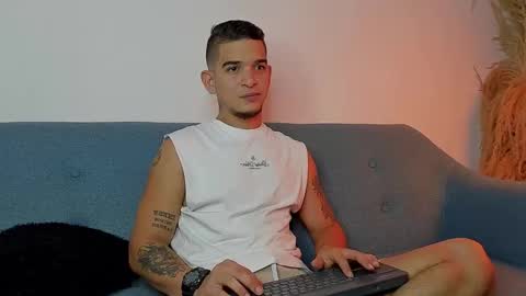 natan_77 online show from December 14, 2025, 12:16 am