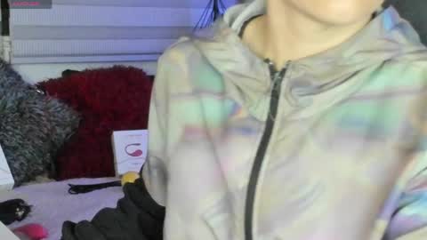 Snapshot of natasha__logan chatting on May 10, 2026, 4:06 am Natasha online show from May 10, 2026, 4:06 am