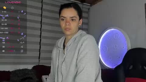 Snapshot of natasha__logan chatting on August 3, 2026, 4:00 am Natasha online show from August 3, 2026, 4:00 am