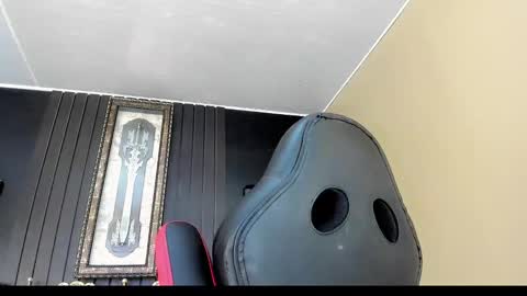 Snapshot of natasha_clifford chatting on November 28, 2025, 7:49 pm natasha_clifford online show from November 28, 2025, 7:49 pm