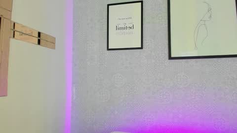  Natasha  online show from November 27, 2025, 11:23 am