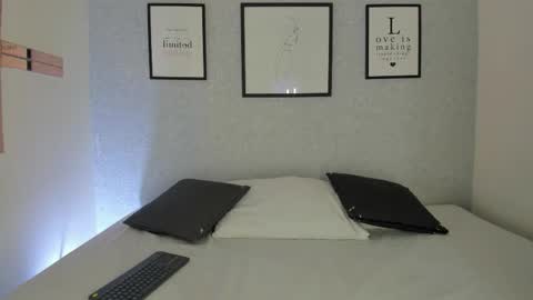  Natasha  online show from February 25, 2026, 11:42 am