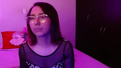 Naty Jg online show from December 5, 2024, 10:23 pm