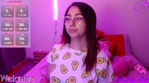 Naty Jg online show from December 21, 2024, 1:58 am
