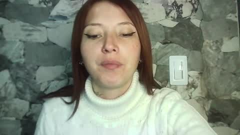 natalia online show from December 4, 2024, 2:42 am