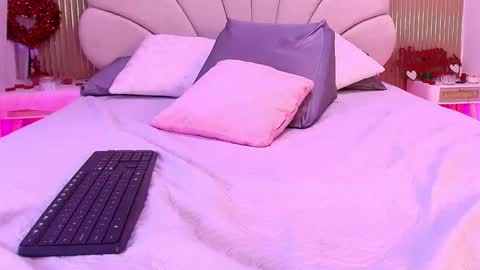 Snapshot of natasha_luna_ chatting on February 4, 2026, 7:20 pm Natasha online show from February 4, 2026, 7:20 pm