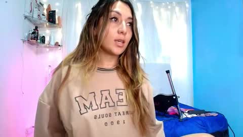 Natasha  online show from February 3, 2025, 9:50 pm