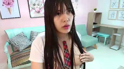 Natasha online show from June 12, 2026, 1:32 pm