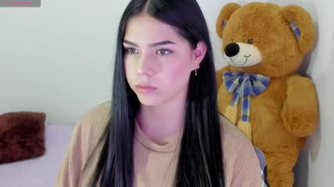 Natalia online show from December 12, 2024, 5:37 pm