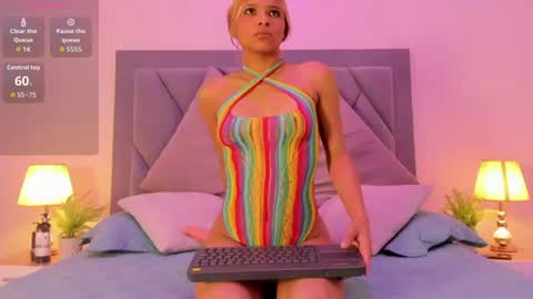 Snapshot of natashaa_vega chatting on June 28, 2026, 5:52 pm natashaa_vega online show from June 28, 2026, 5:52 pm