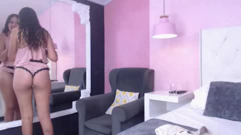 natashabrinkley online show from September 23, 2025, 2:36 am