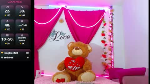 Snapshot of natashakissess chatting on March 4, 2025, 7:11 pm NatashaKissess online show from March 4, 2025, 7:11 pm