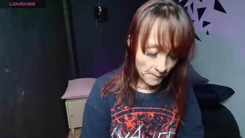 Snapshot of natashamason chatting on December 5, 2025, 11:52 am Natasha Mason online show from December 5, 2025, 11:52 am