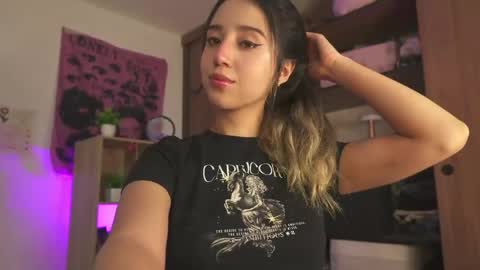 Snapshot of natasna1 chatting on March 18, 2026, 3:20 am Natasha Independent model online show from March 18, 2026, 3:20 am