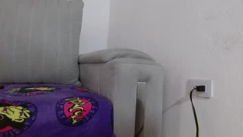 nath_dawson online show from December 3, 2025, 2:04 pm