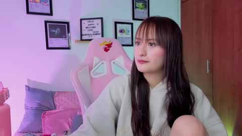 Nathalia Ramirez online show from March 6, 2026, 10:34 am